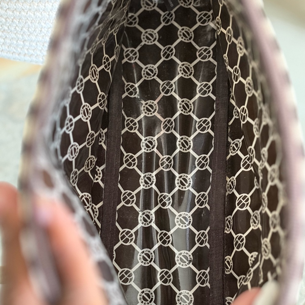 Henri Bendel Brown and White Striped Cosmetic Bag - Picture 4 of 5
